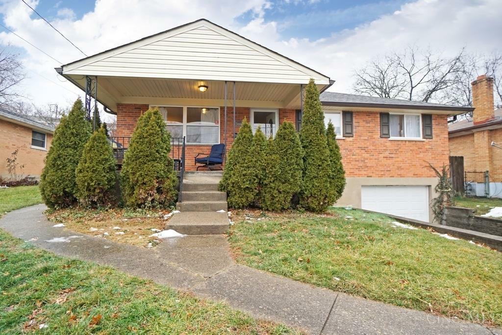 Property Photo: 3559 Lapland Drive OH 45239