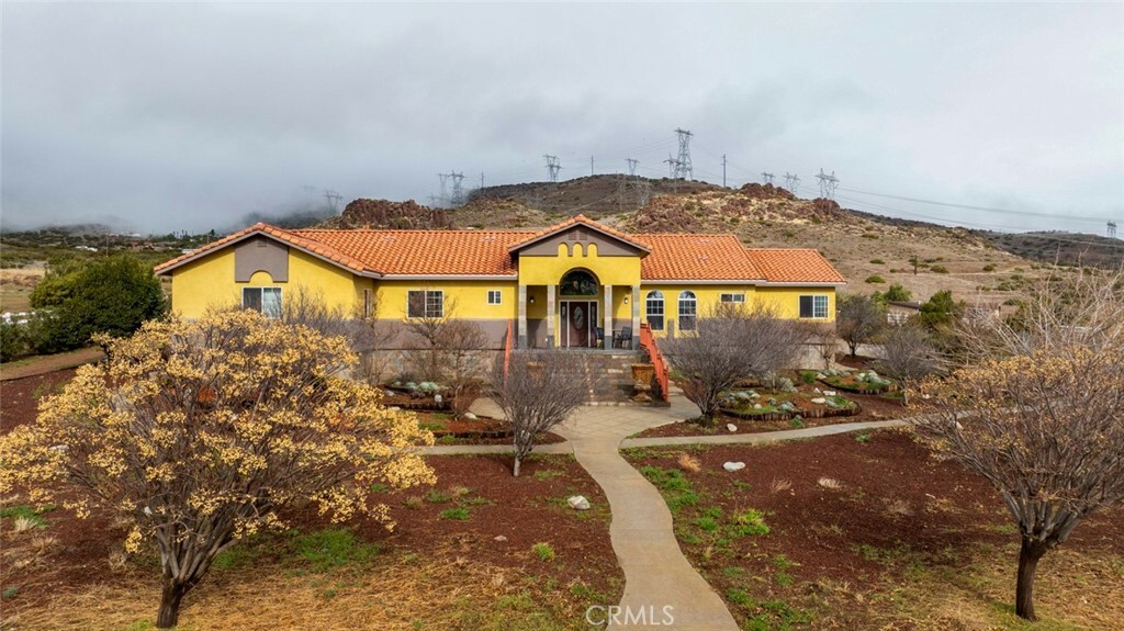 Property Photo:  1353 Eagle Butte Road  CA 93510 