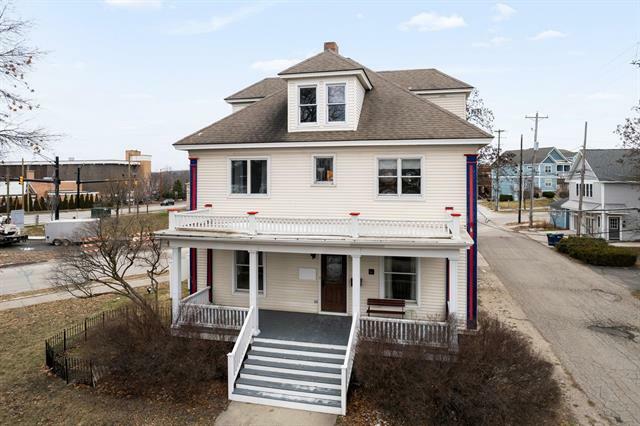 Property Photo:  115 Franklin Street  MI 49686 