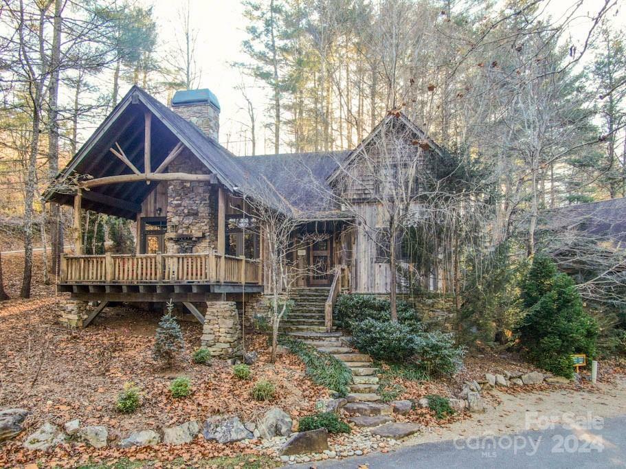 Property Photo:  23 Chaucer Road  NC 28711 