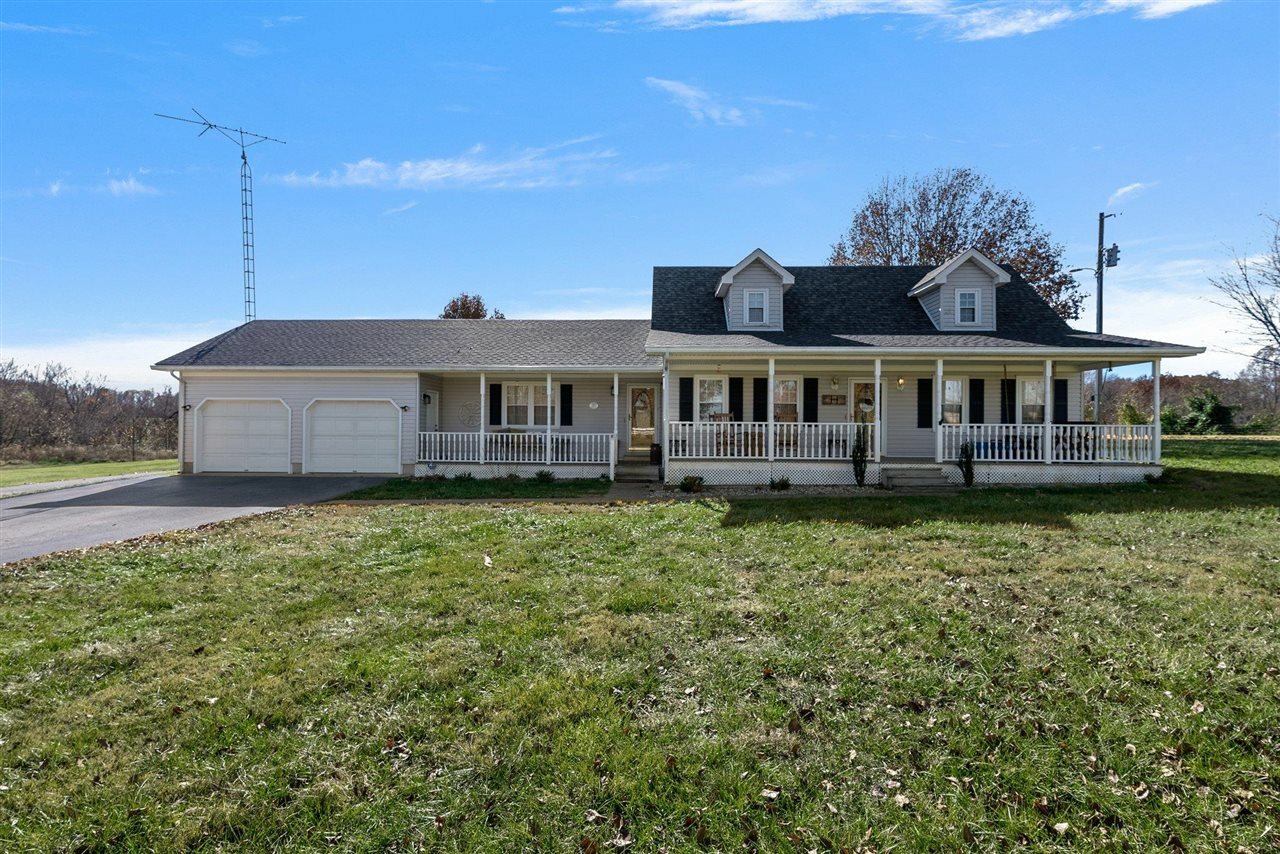 Property Photo:  983 Apple Grove Road  KY 42171 