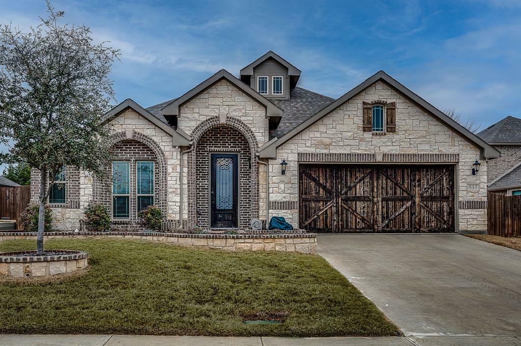 Property Photo:  537 Marigold Drive  TX 76065 