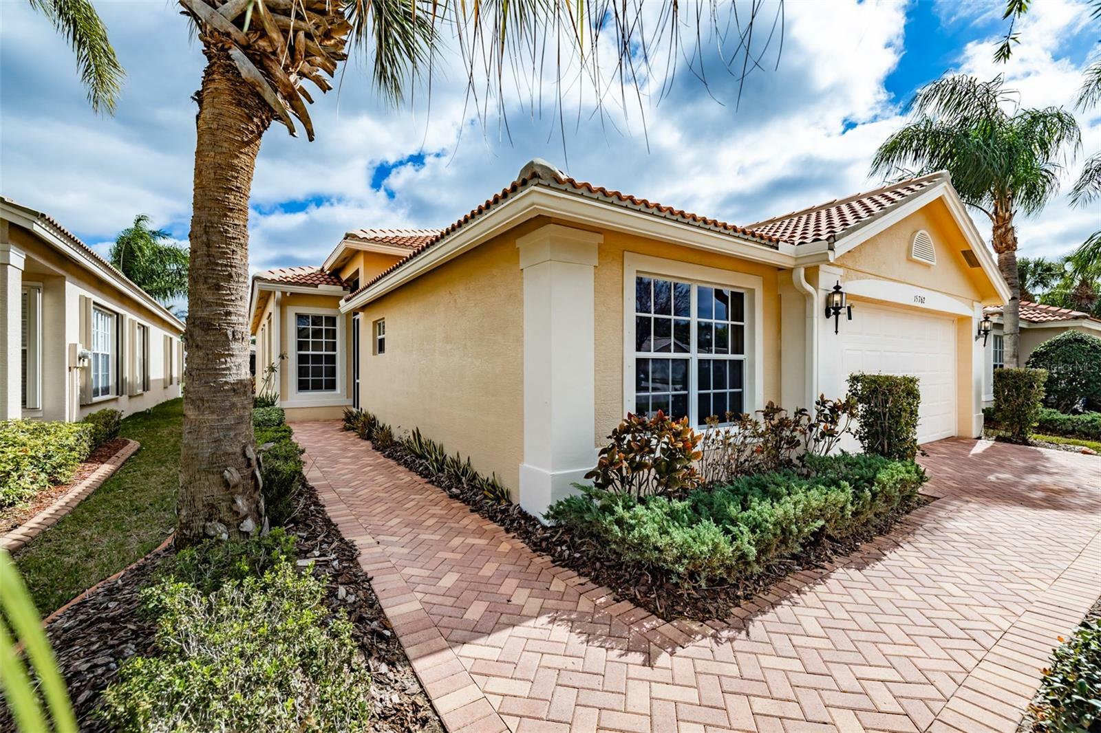 Property Photo:  15762 Crystal Waters Drive  FL 33598 