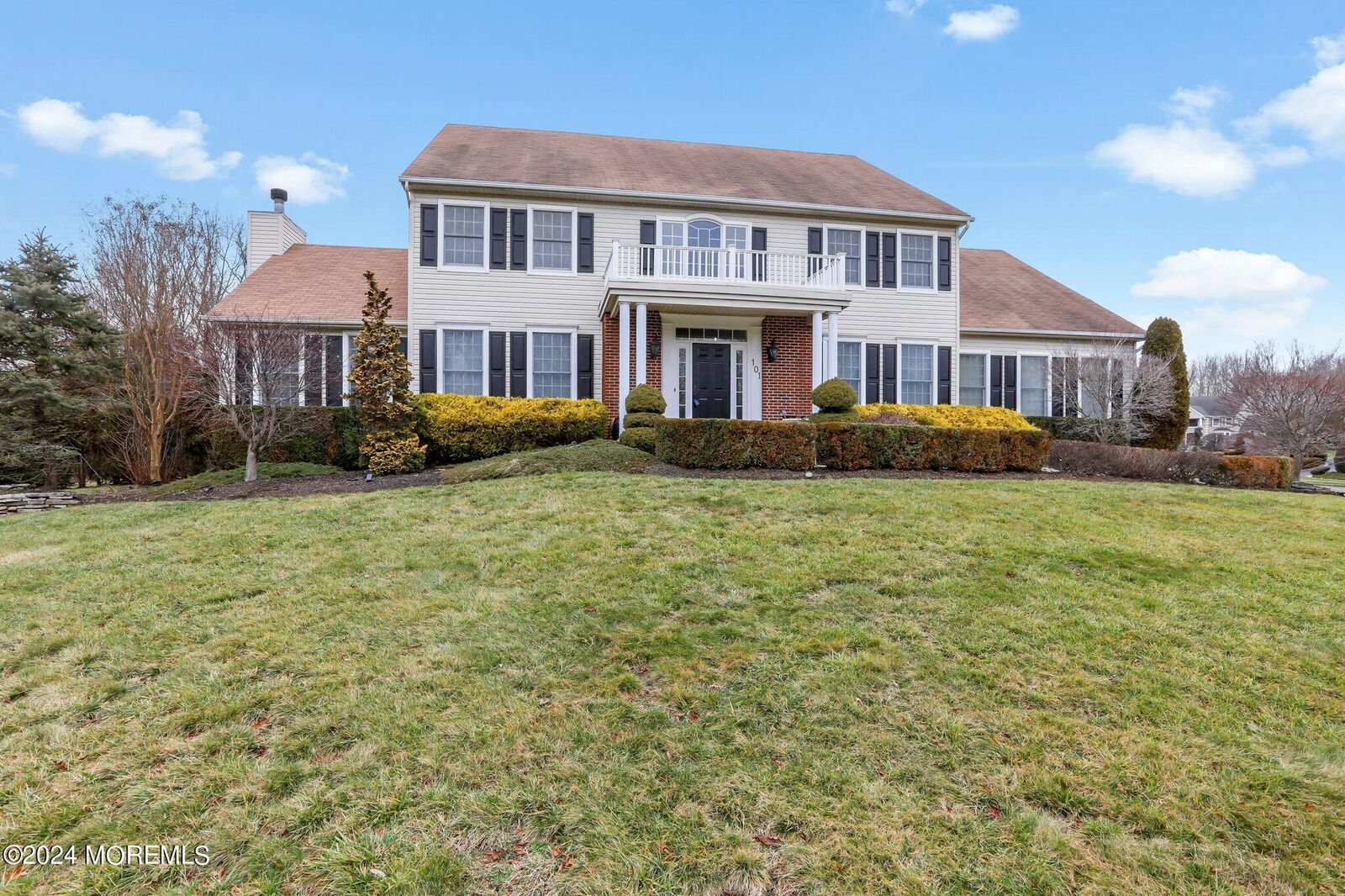 Property Photo:  101 Blue Jay Court  NJ 07726 