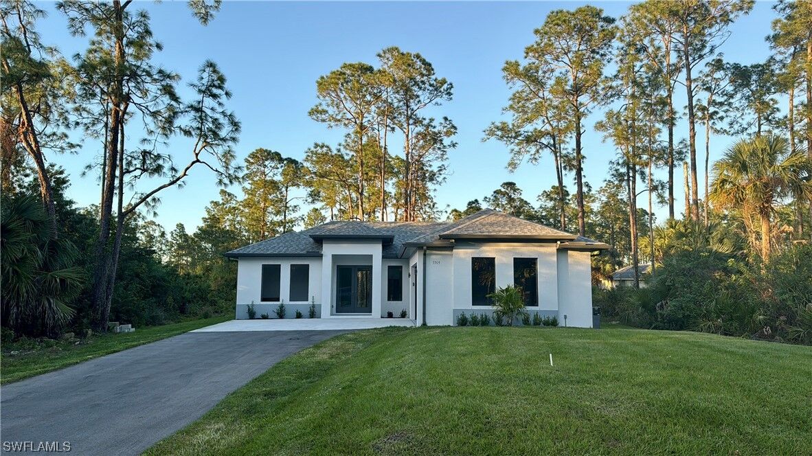 Property Photo:  3369 10th Avenue NE  FL 34120 