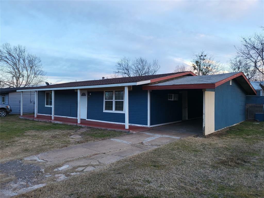 623 W Mesquite Street  Jacksboro TX 76458 photo