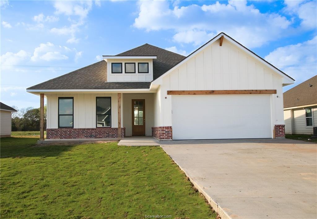 Property Photo: 455 Brazos Bend TX 77878