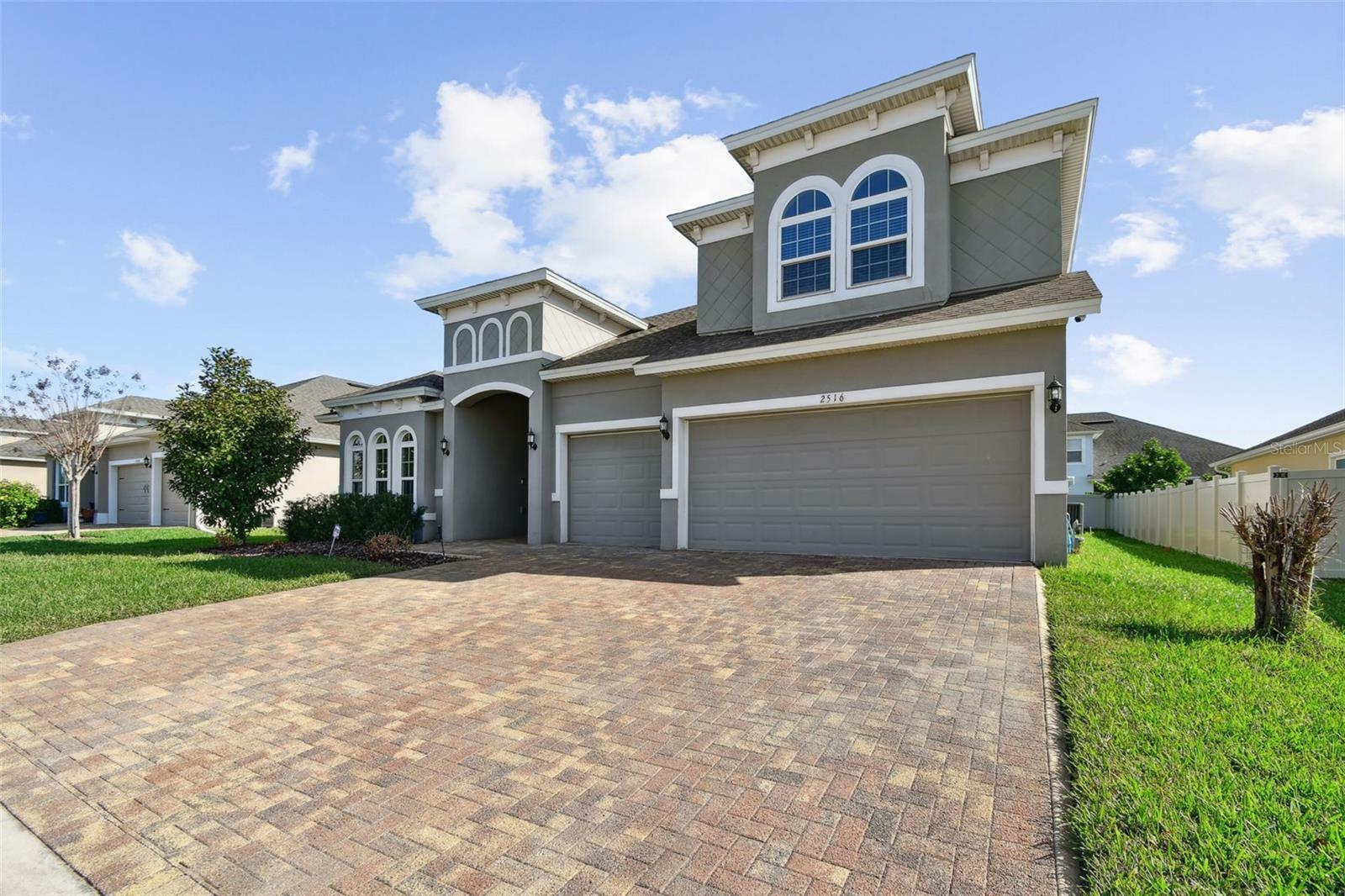 Property Photo:  2516 Cavender Creek Road  FL 34715 