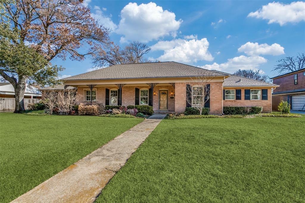 Property Photo:  10326 Crestover Drive  TX 75229 