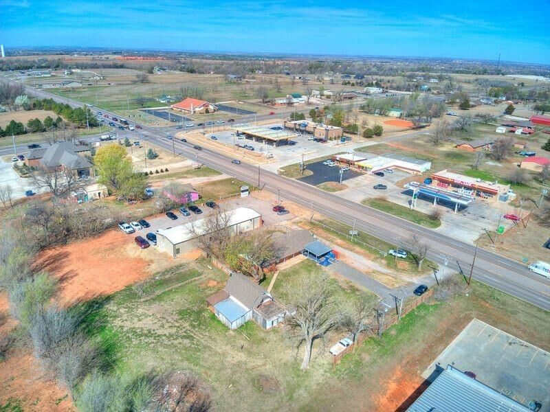 Property Photo:  5102 E Highway 37 Highway  OK 73089 