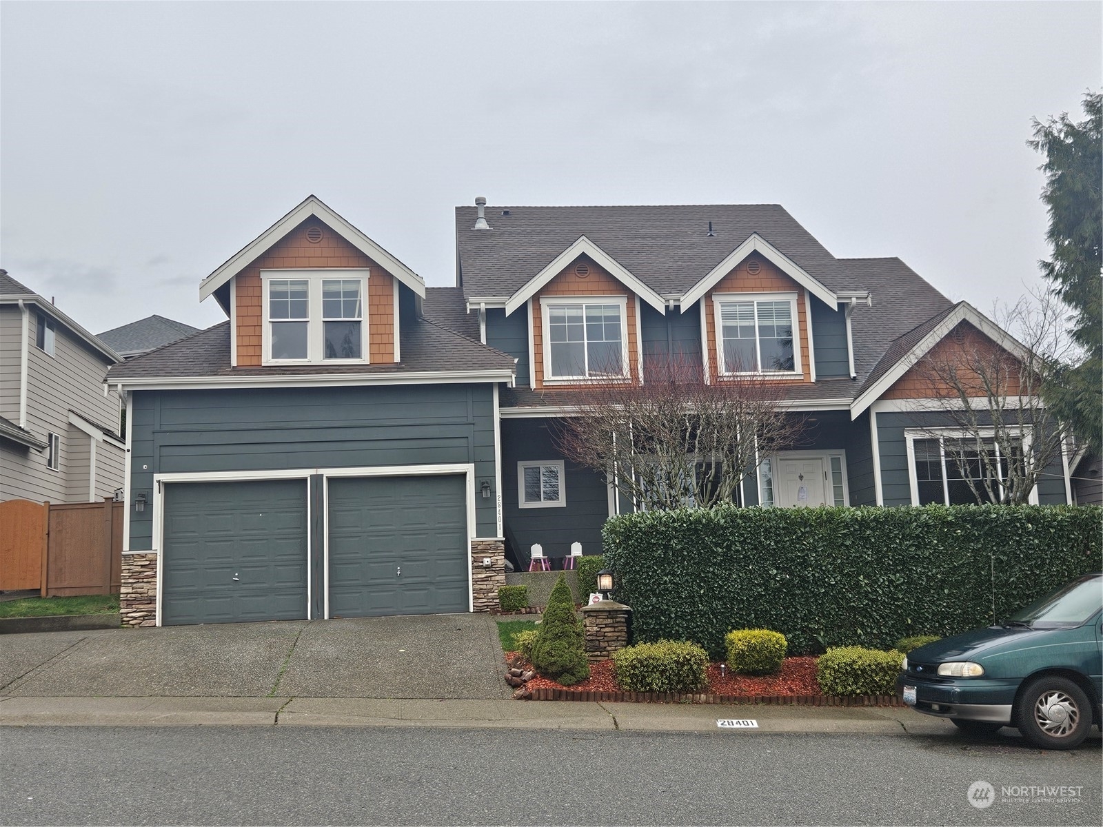 Property Photo: 28401 52nd Avenue S WA 98001
