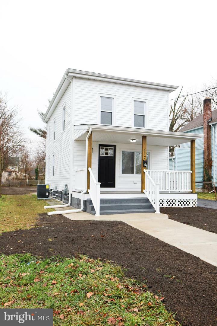 Property Photo:  417 S East Avenue  NJ 08360 