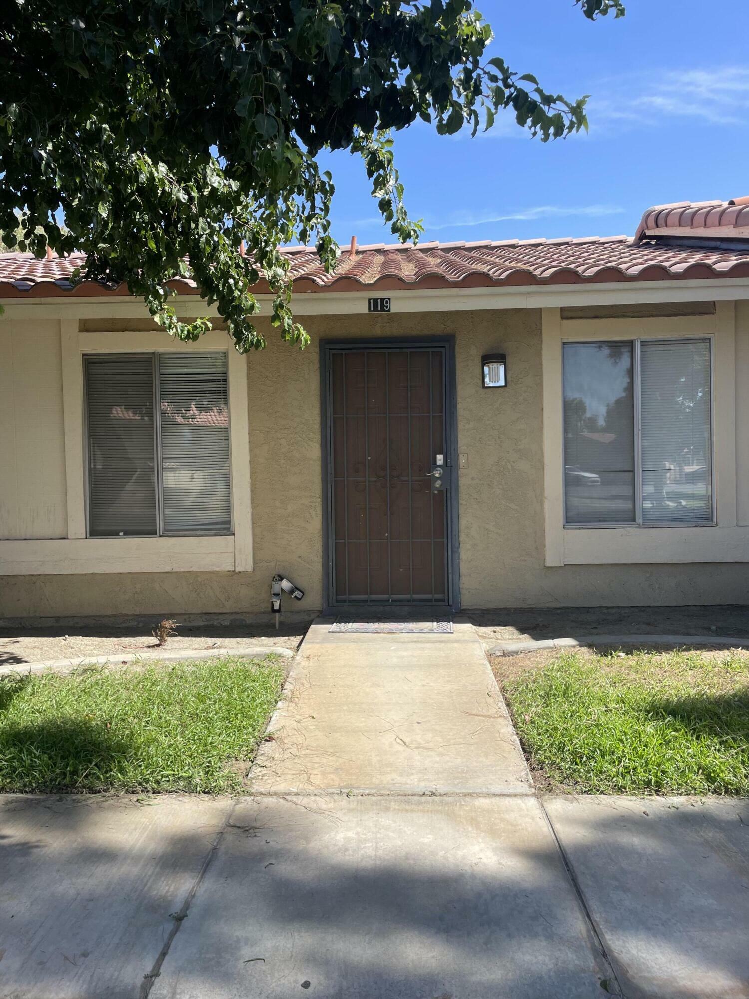 Property Photo:  82567 48 Avenue 119  CA 92201 