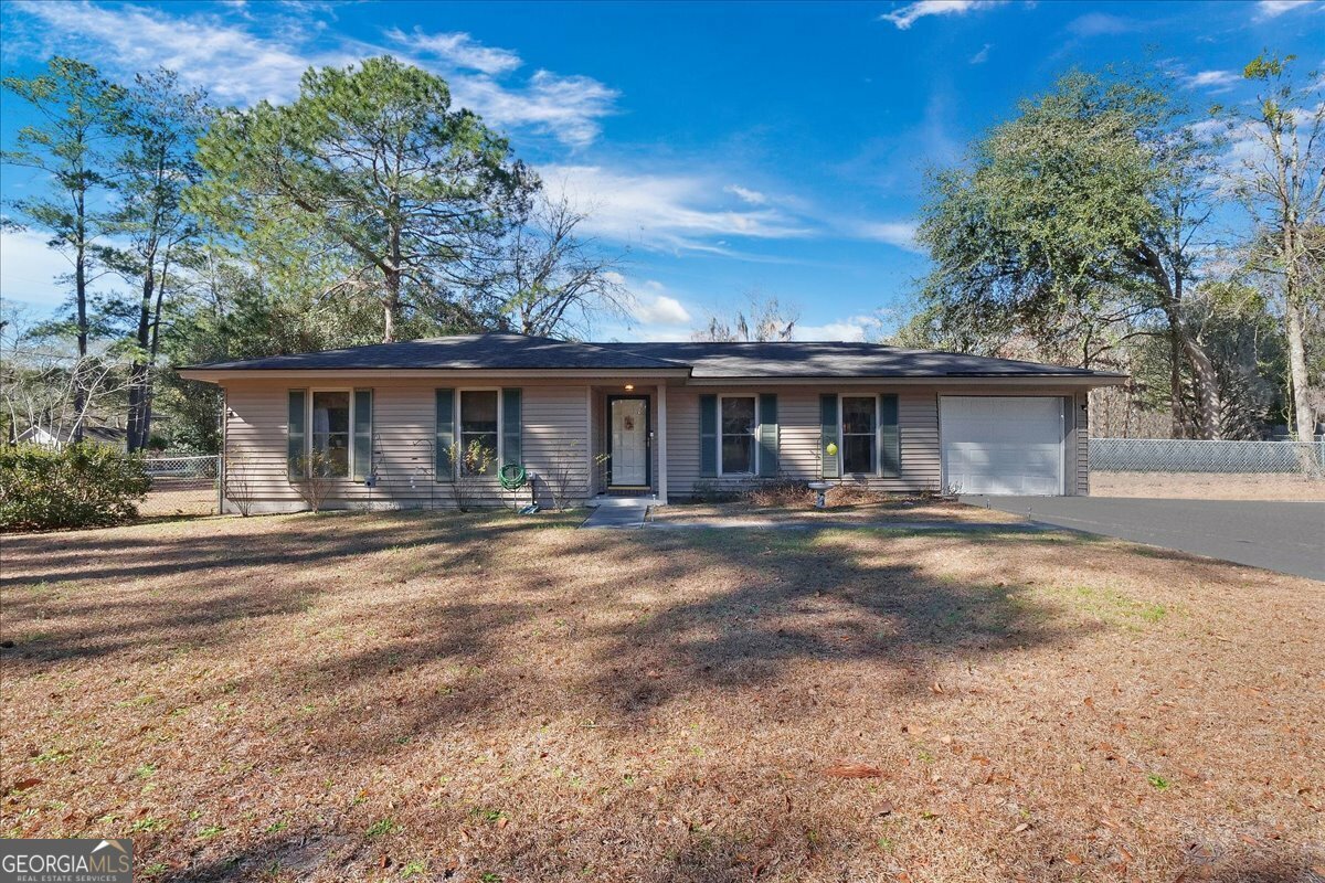 Property Photo:  801 Bradwell Street  GA 31313 