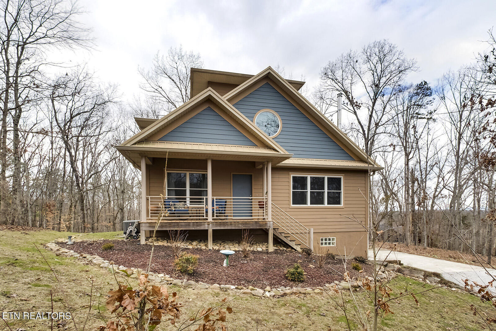Property Photo:  225 Elizabeth Way  TN 37772 