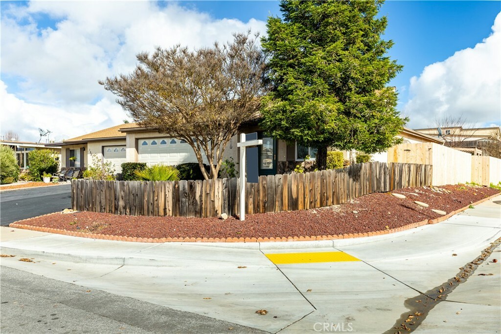 Property Photo:  1842 Ponderosa Lane  CA 93446 