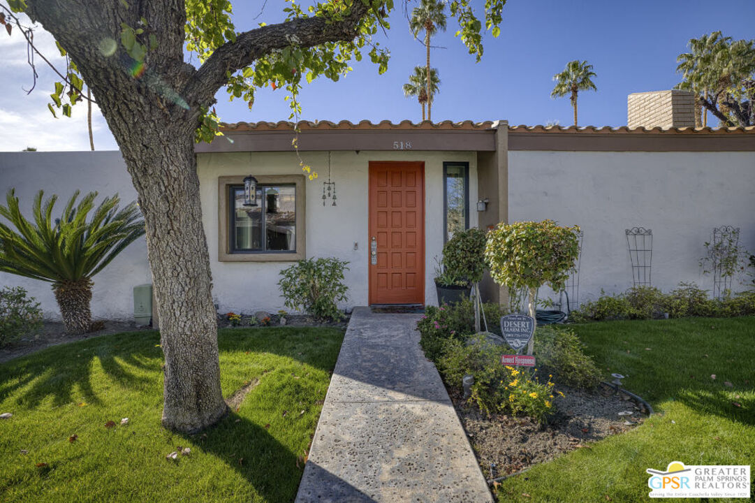 Property Photo: 518 S Sunrise Way CA 92264