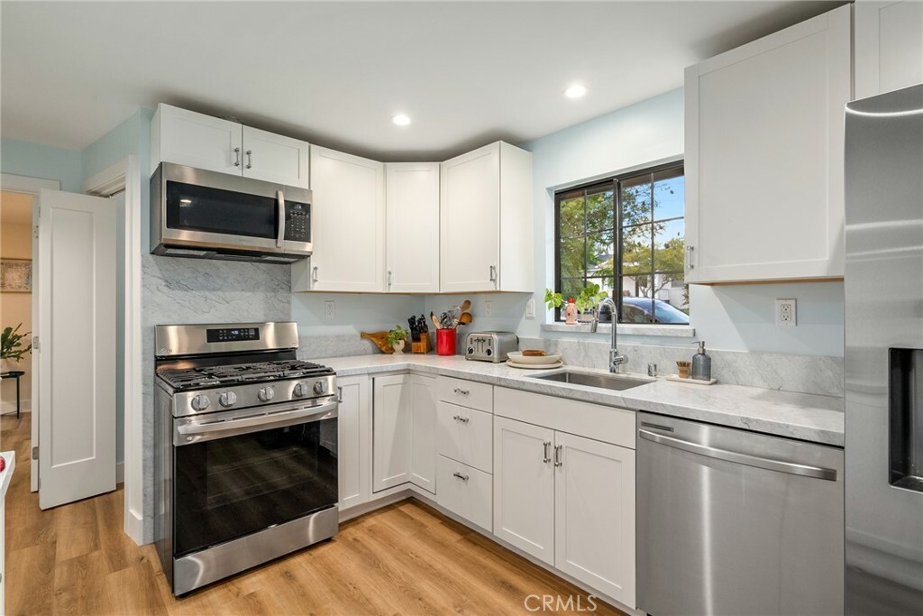 Property Photo:  2115 King Street  CA 93401 