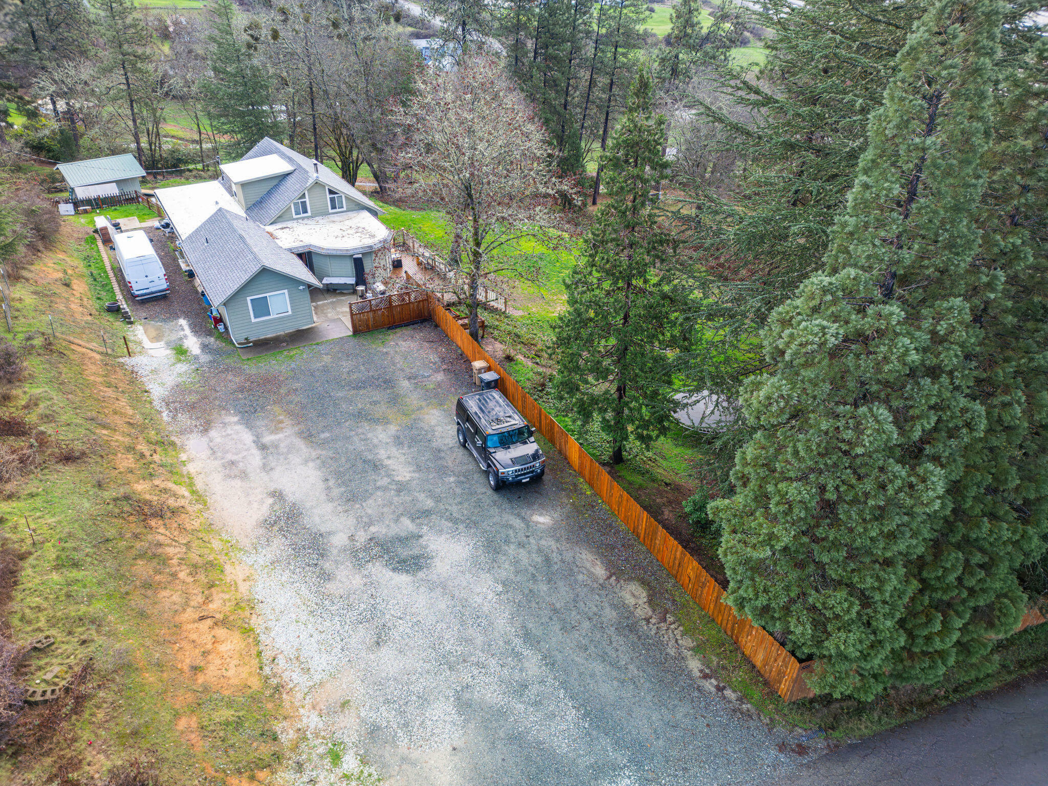 Property Photo:  588 NW Scenic Drive  OR 97526 