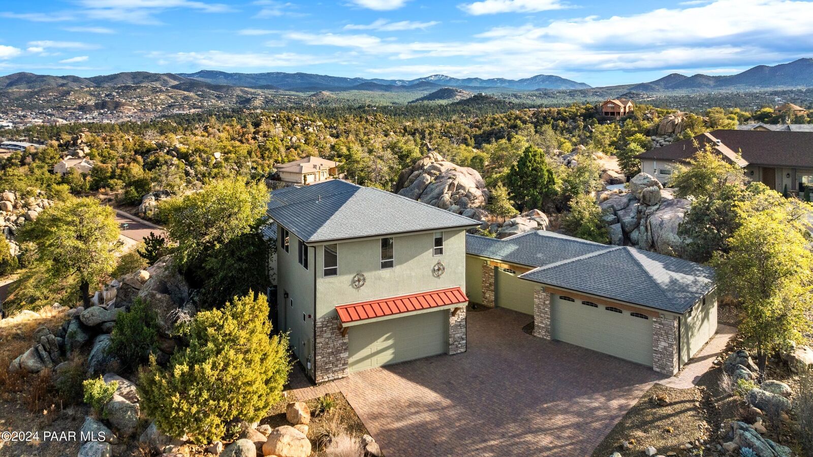 Property Photo:  1343 Boulder Glen  AZ 86305