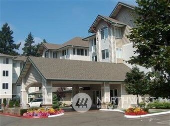 Property Photo:  13301 SE 79th Place A410  WA 98059 