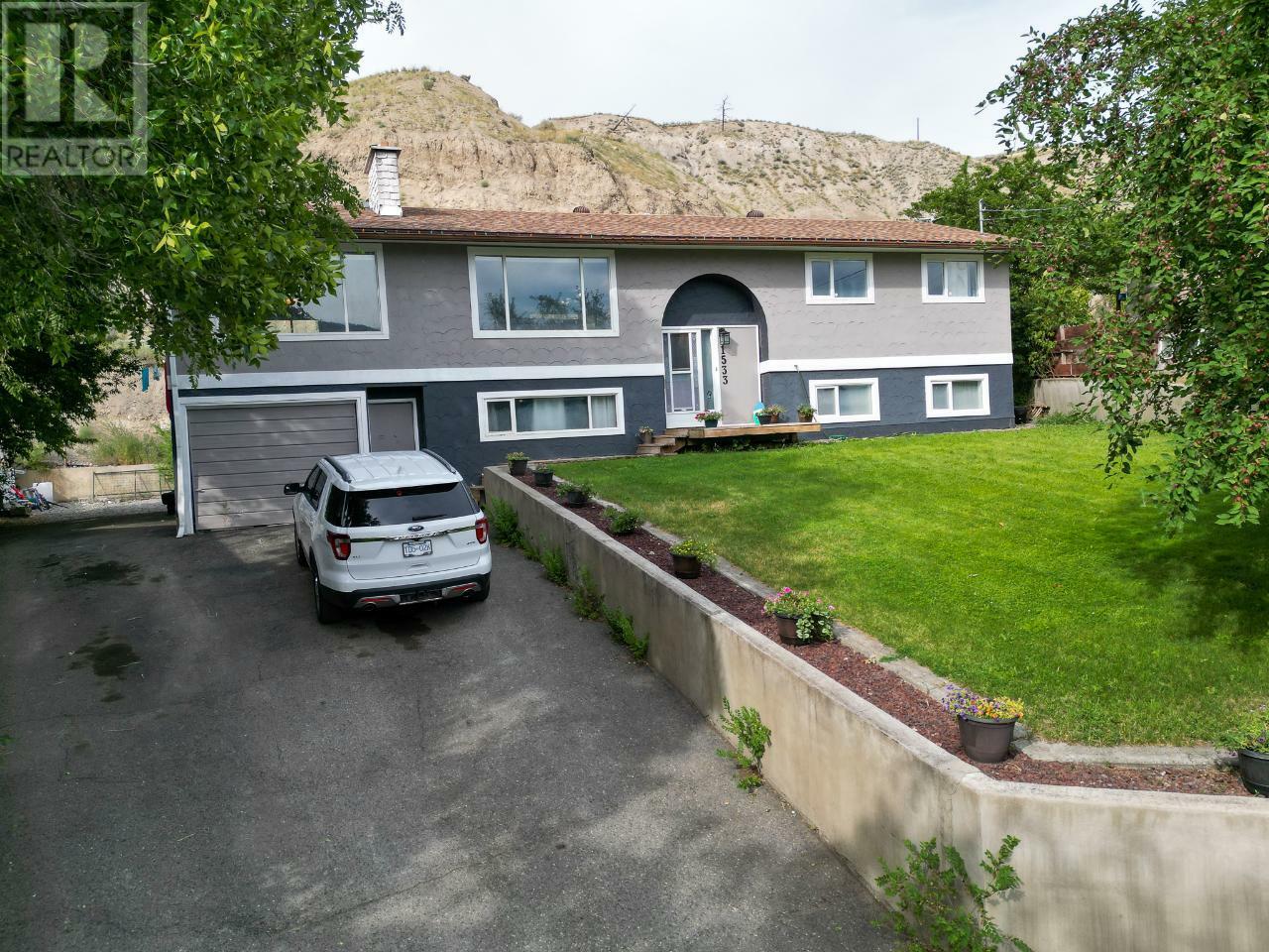 Property Photo:  1533 Valleyview Cres  BC V0K 1H0 