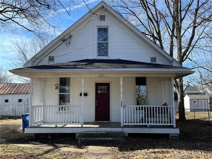 225 High Street  Wilmington OH 45177 photo