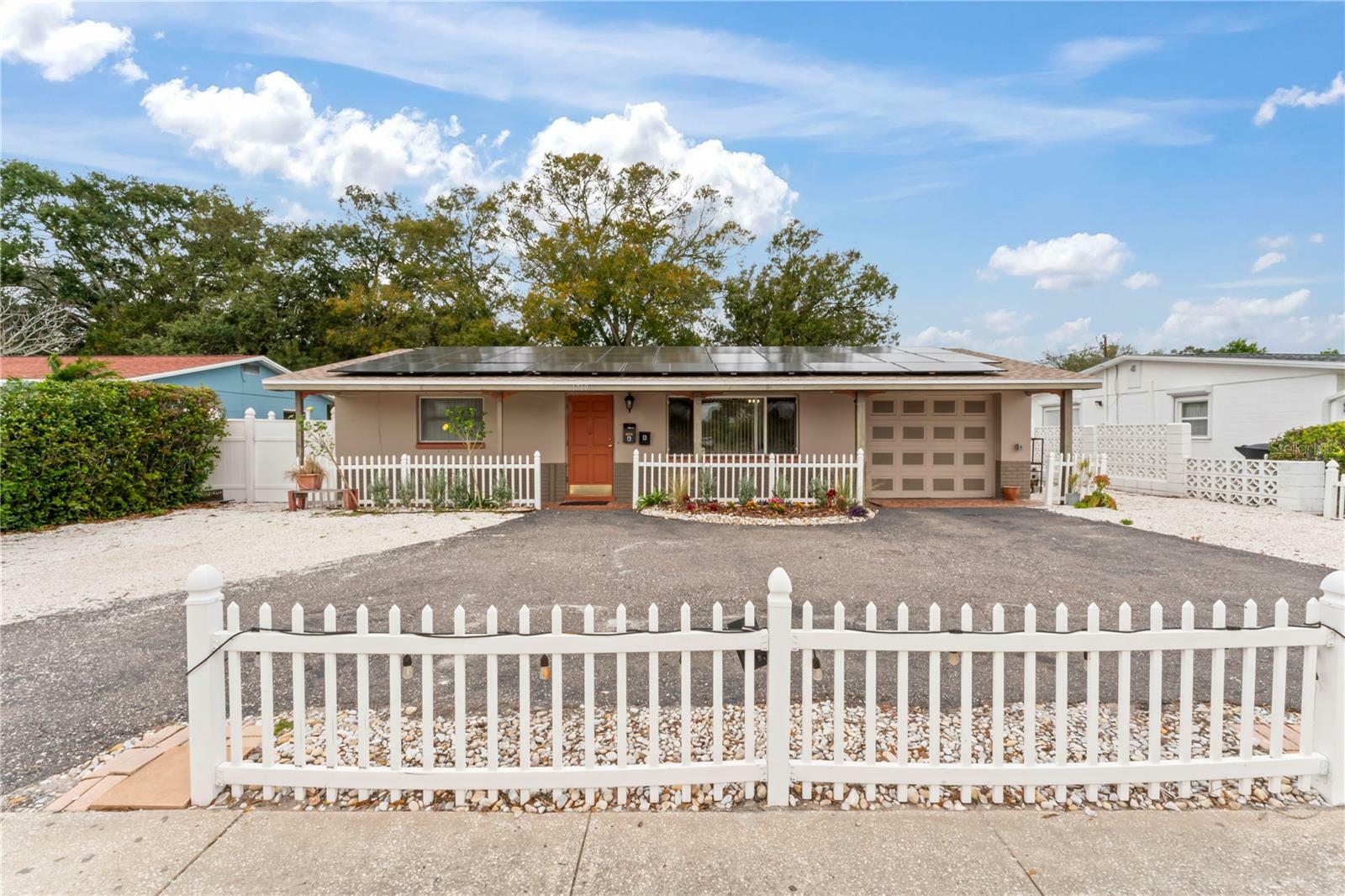Property Photo: 1760 58th Street N FL 33710