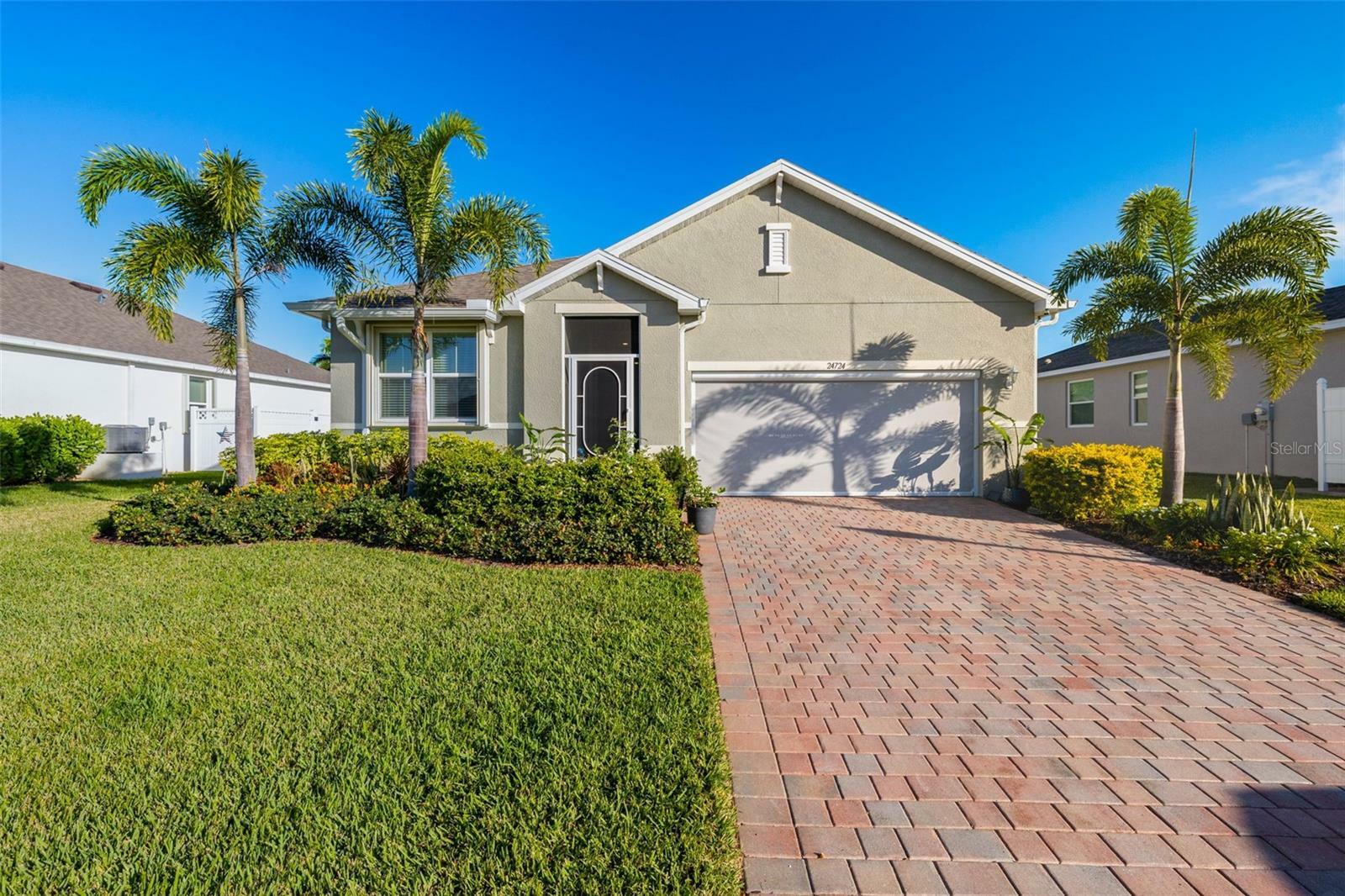 Property Photo:  24724 Rio Villa Lakes Circle  FL 33950 