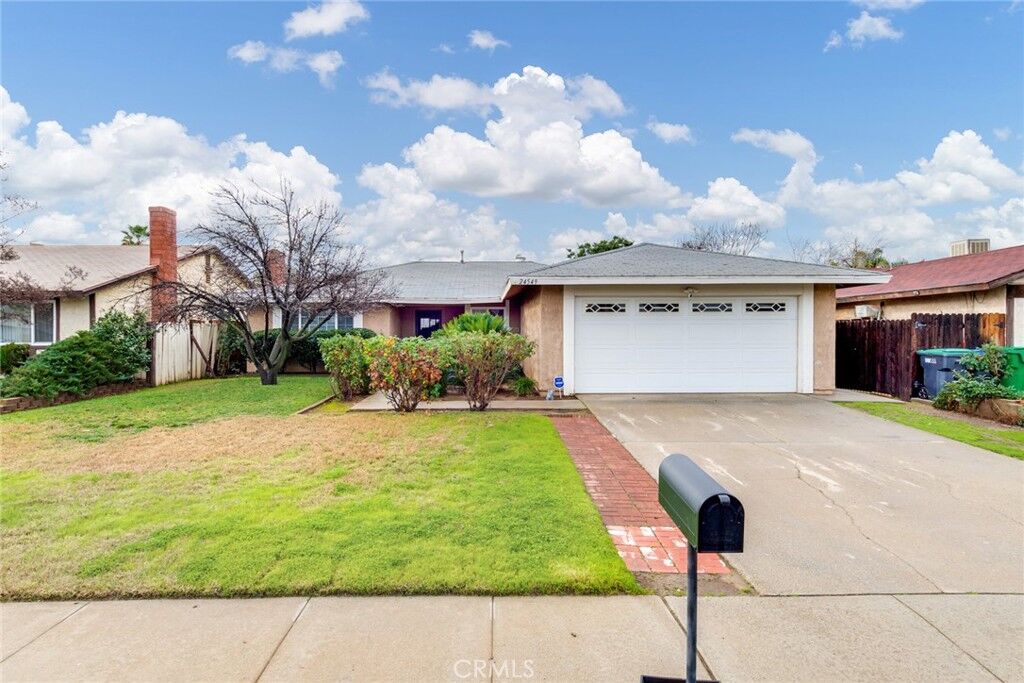 Property Photo: 24549 Elmendorf Drive CA 92551