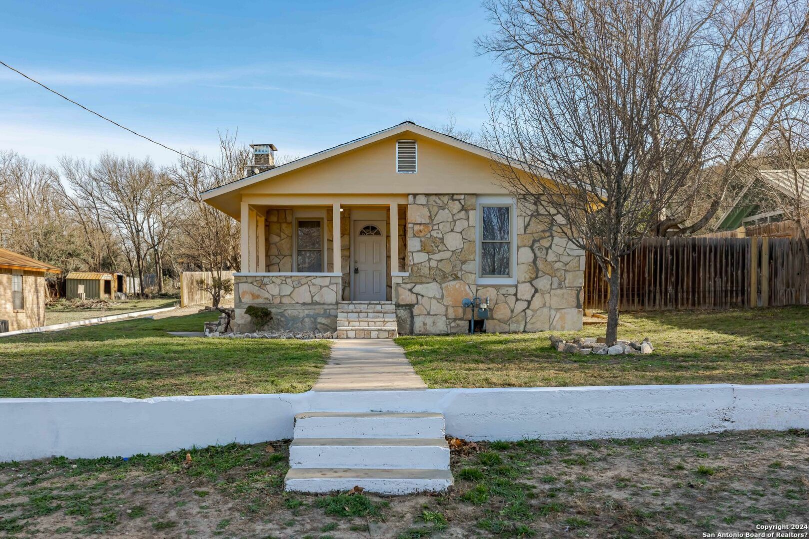 Property Photo:  1420 3rd St  TX 78028 