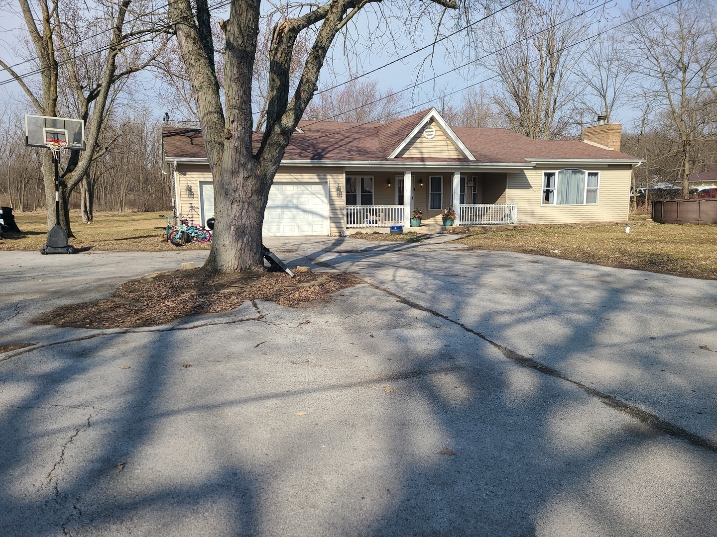 Property Photo:  2224 W Wolpers Road  IL 60466 