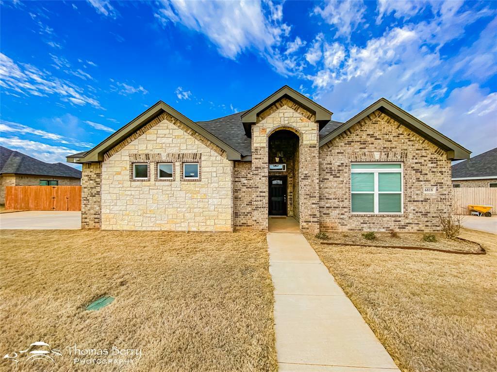 Property Photo:  6818 Red Yucca Road  TX 79606 