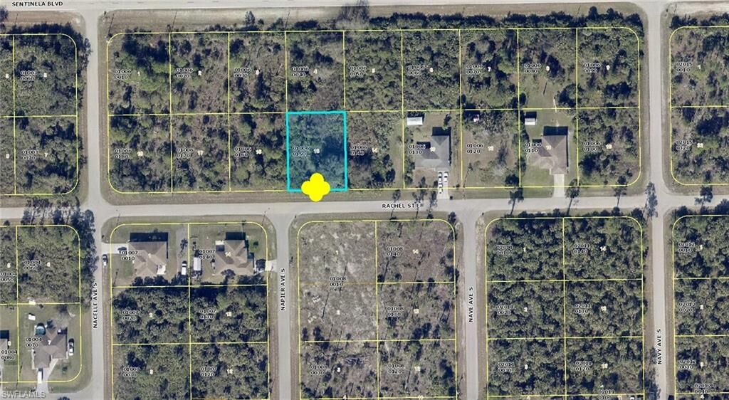Property Photo:  1127 Rachel St E  FL 33974 