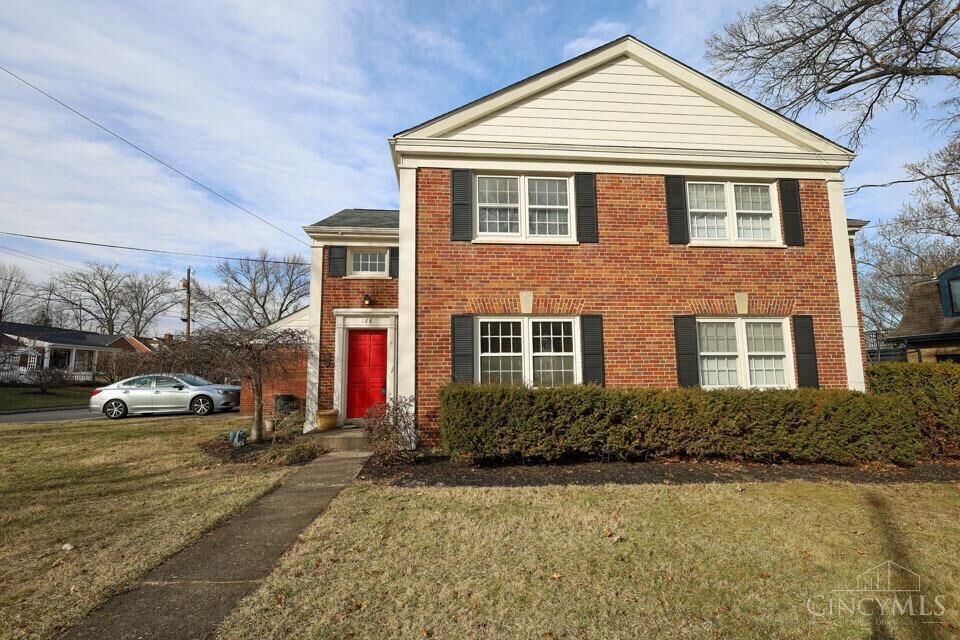 Property Photo: 128 Forest Avenue OH 45215