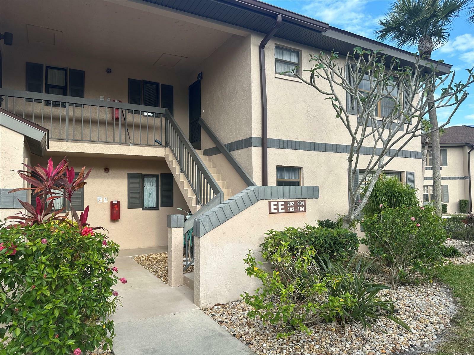 Property Photo:  19505 Quesada Avenue Ee204  FL 33948 