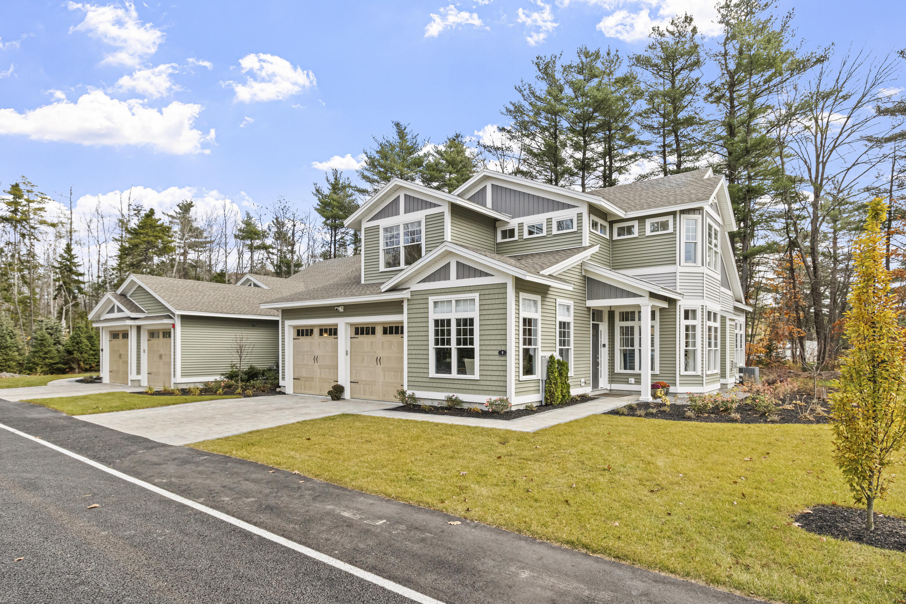 Property Photo:  7 Curlew Court 4  ME 04106 