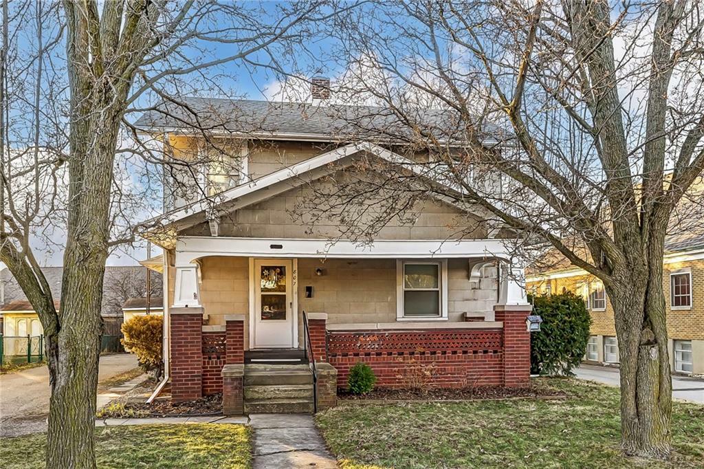 Property Photo:  807 N Central Avenue  OH 45324 