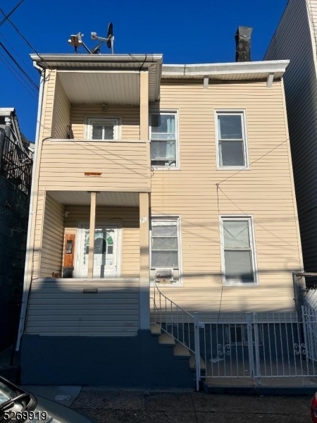 Property Photo:  70 Butler St  NJ 07524 