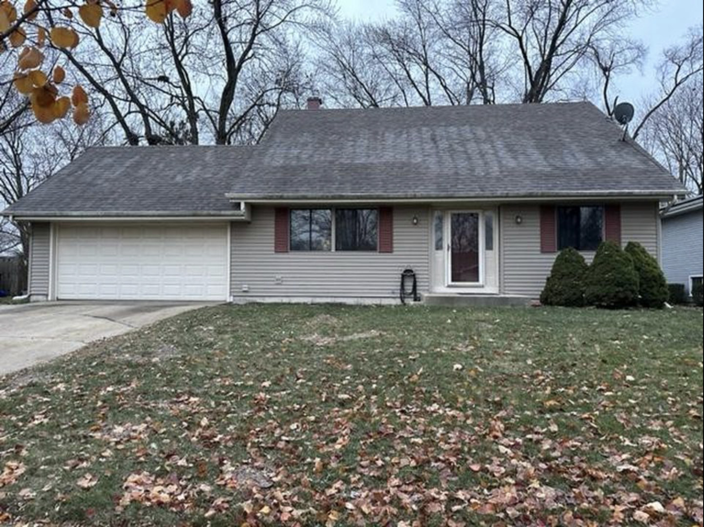 665 Bedford Drive  Crystal Lake IL 60014 photo