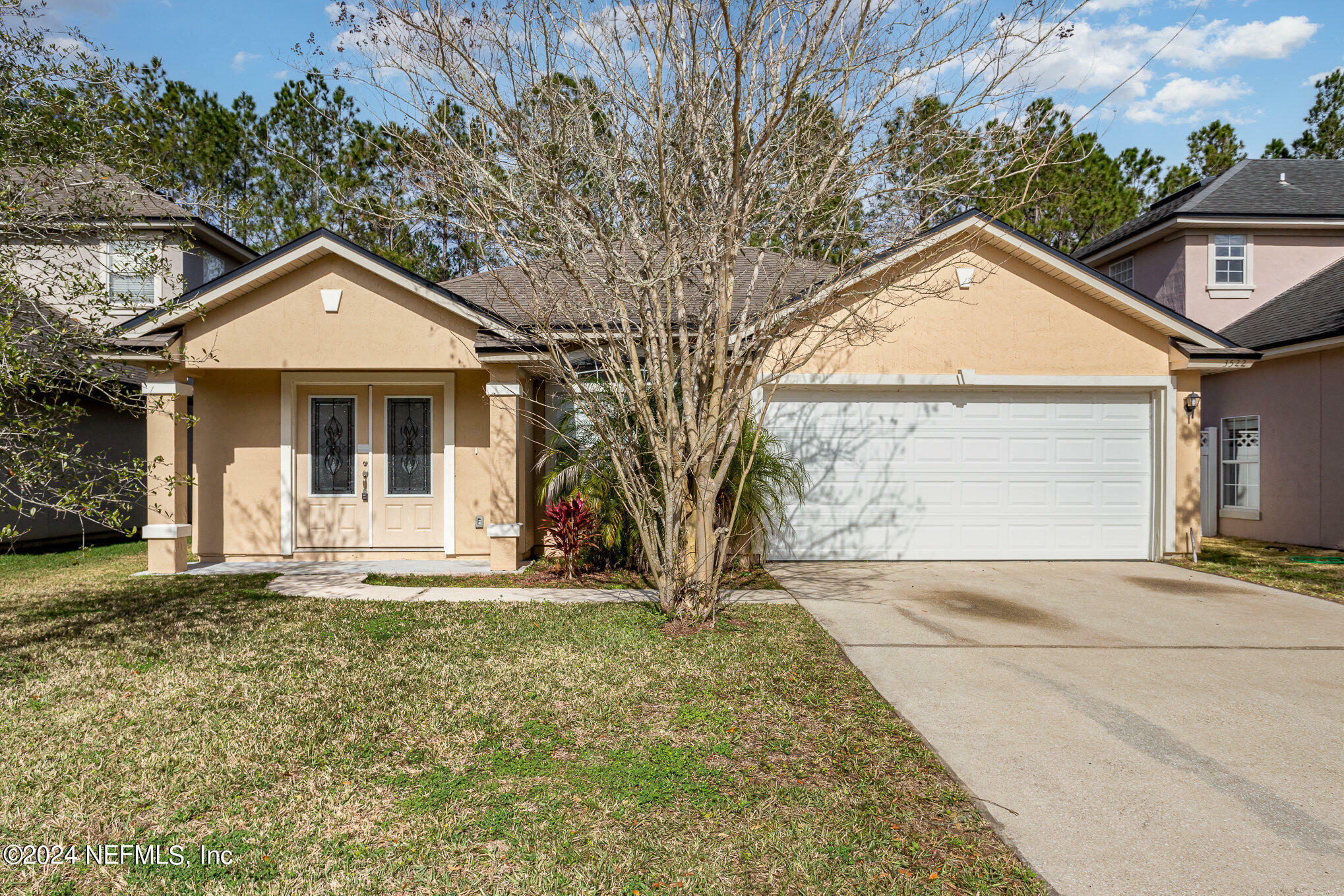 Property Photo:  3522 Old Village Drive  FL 32065 