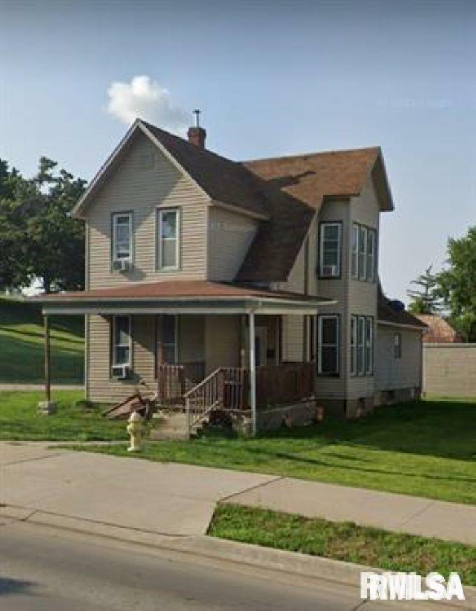 Property Photo:  268 N 19th Avenue  IA 52732 