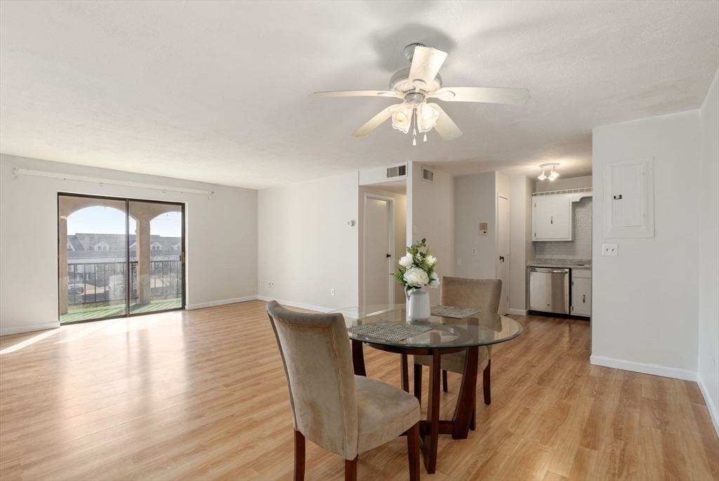 Property Photo:  685 Oak St 6-9  MA 02301 