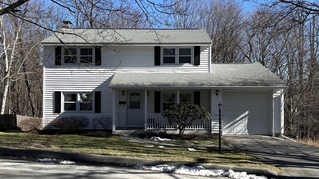 Property Photo:  38 Chevy Chase Rd  MA 01606 