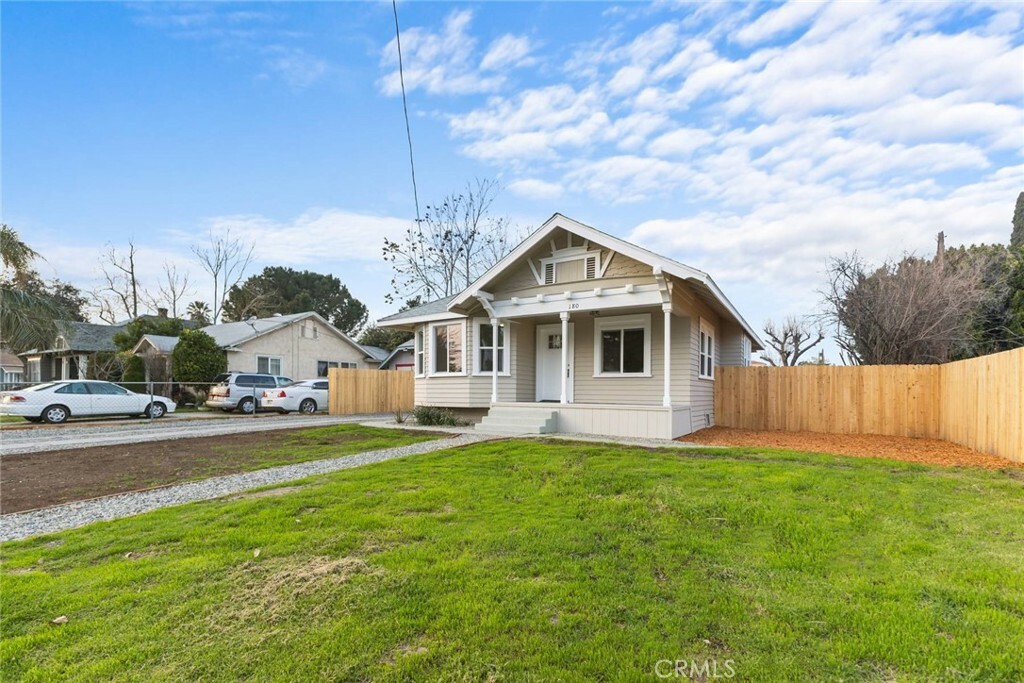 Property Photo:  180 W 11th Street  CA 92410 