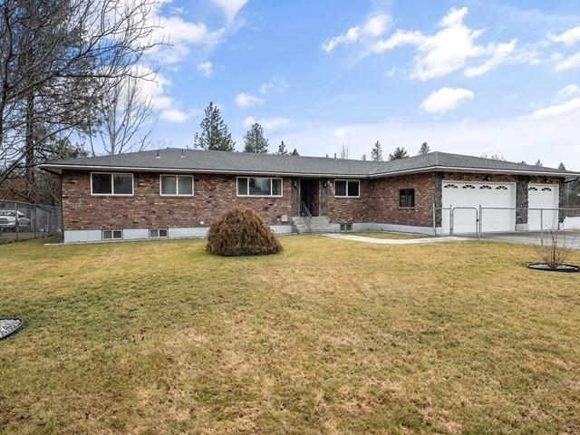 Property Photo:  6906 E 10th Ave  WA 99212 