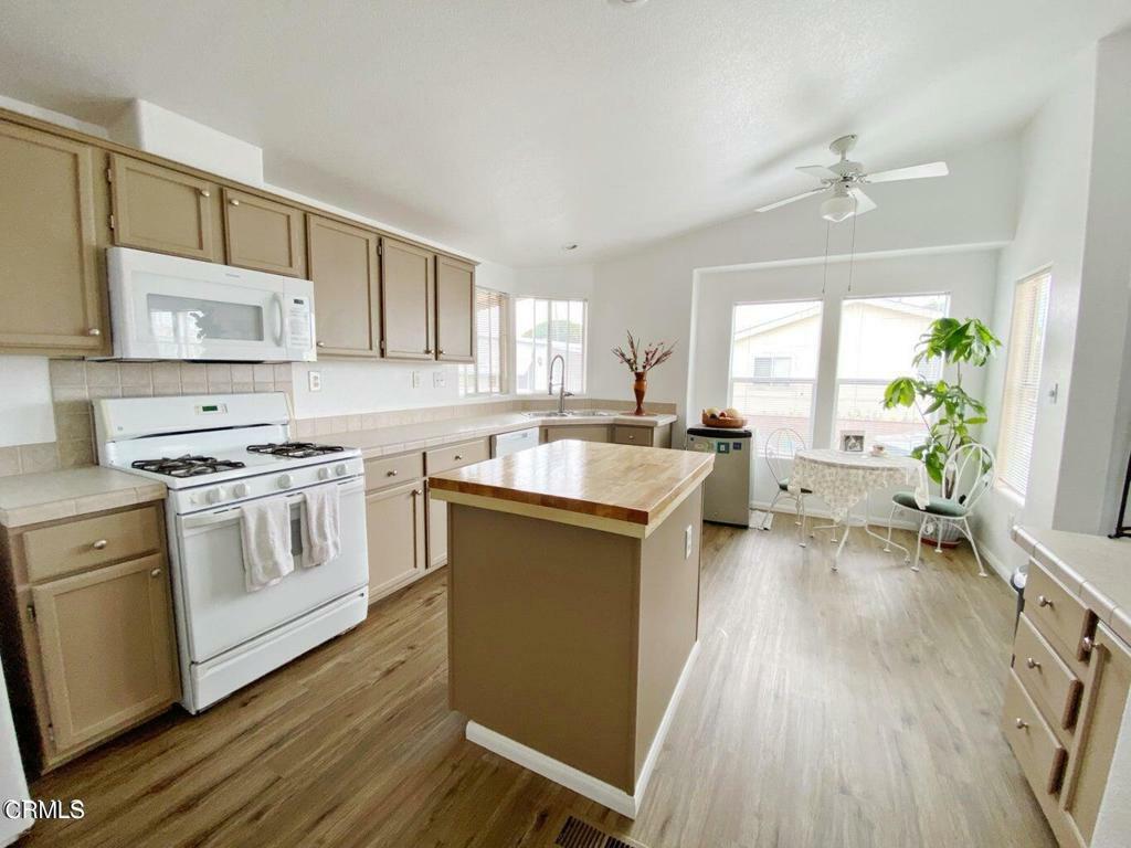 Property Photo:  240 Ibsen Place 135  CA 93033 