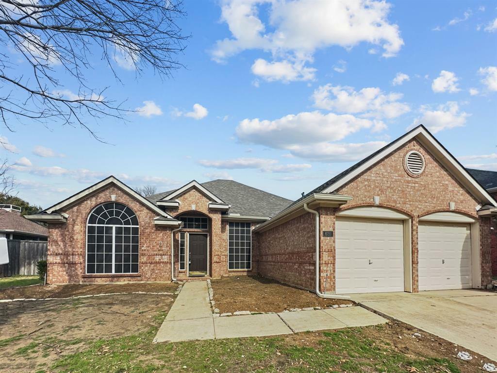 Property Photo:  620 Saddleback Lane  TX 75028 