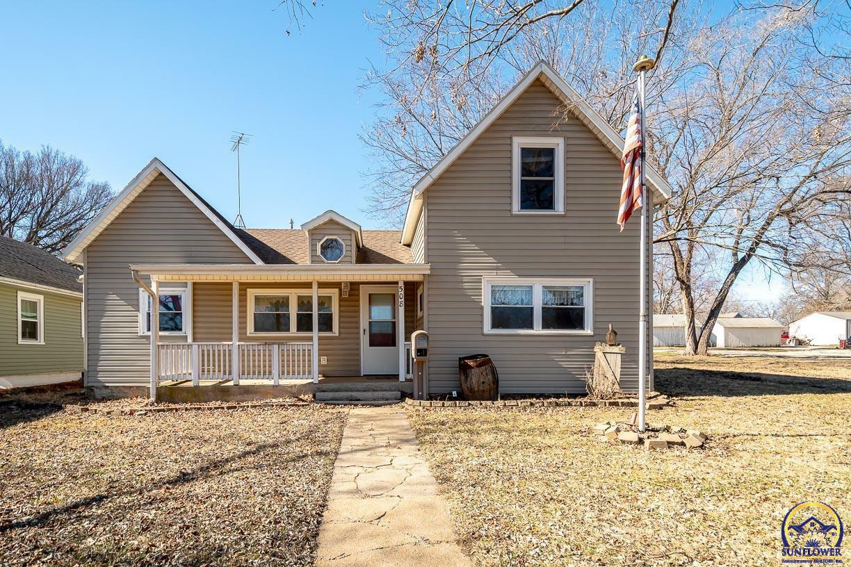 Property Photo:  508 Walnut St  KS 66088 