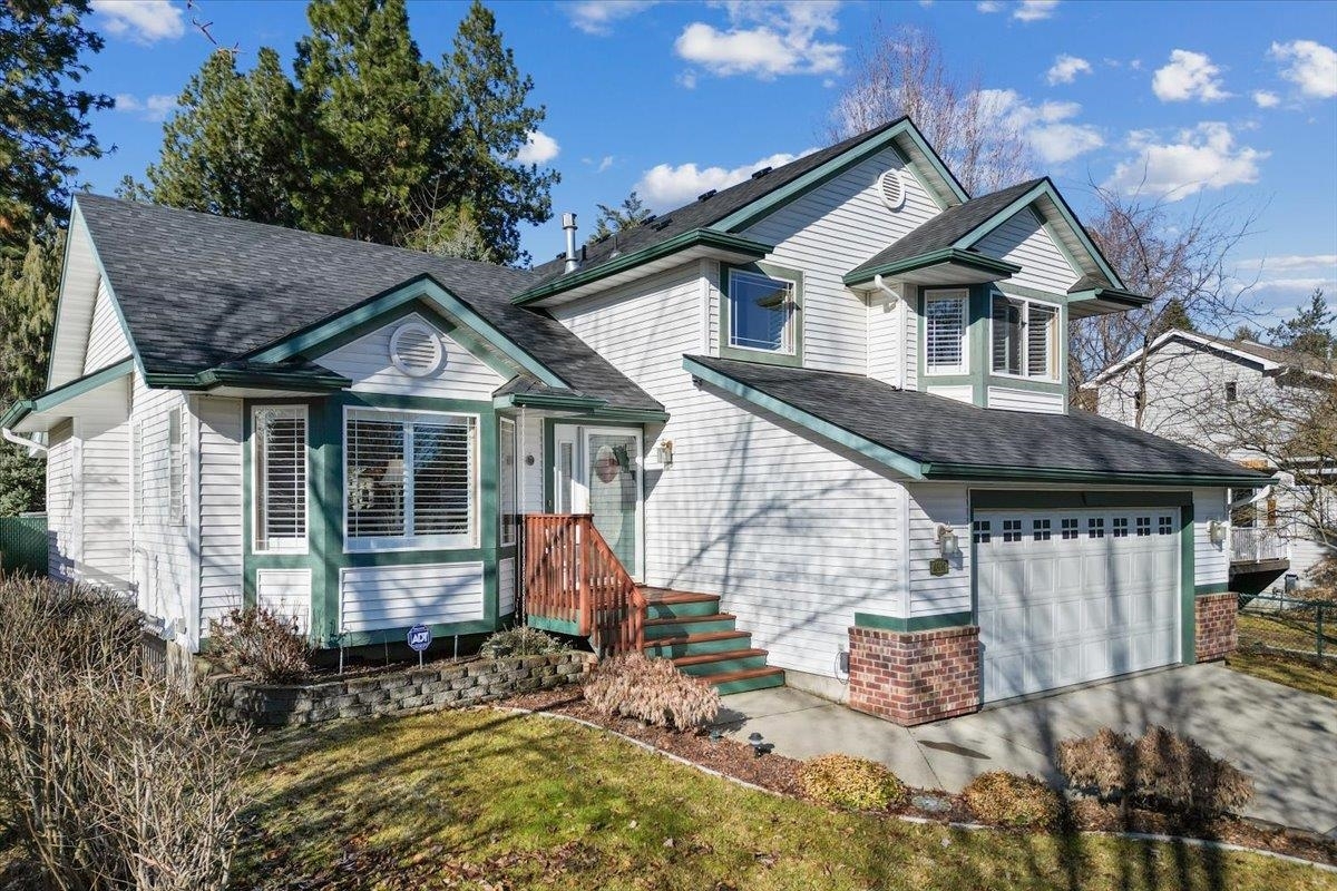 Property Photo:  6806 S Moran View St  WA 99224 